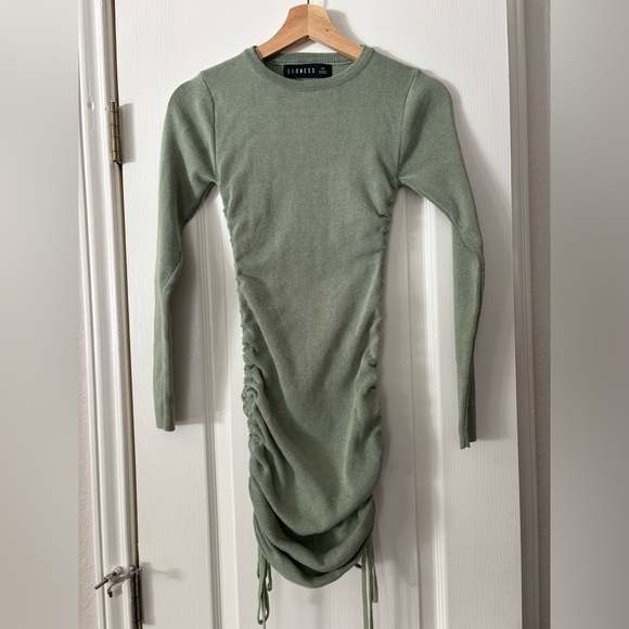 LIONESS Military Minds Long Sleeve Mini Dress Sage - Excellent Condition - XS - Picture 4 of 9